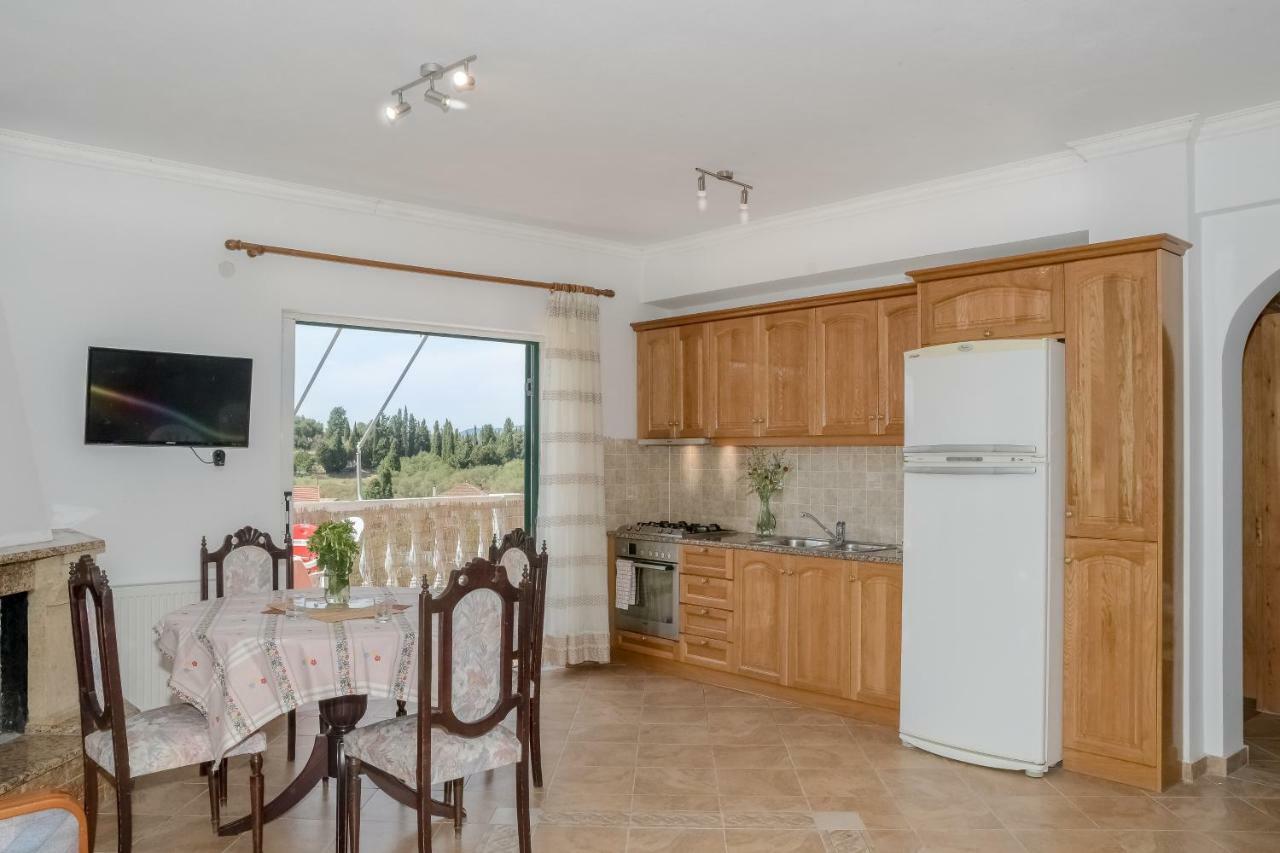莱夫基米Modern Flat With Beautiful Views In South Of Corfu公寓 外观 照片